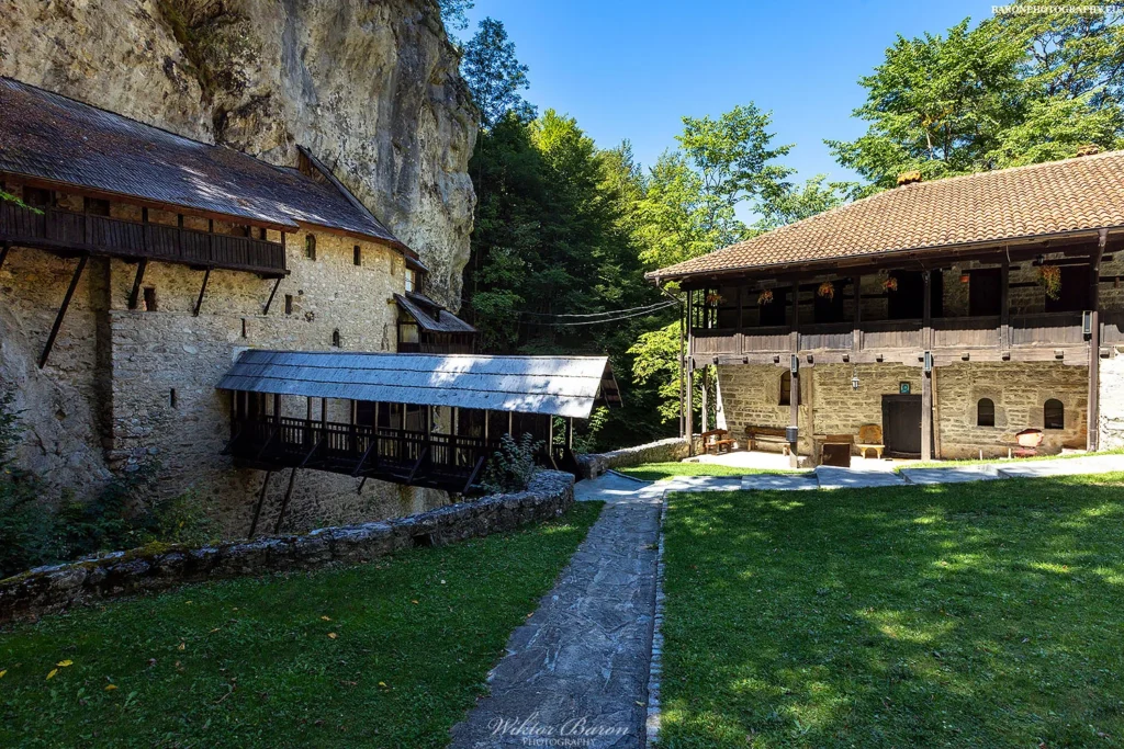 Monaster Crna Reka