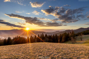 Zachód słónca w Łomnicy