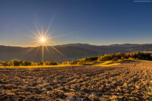 Zachód słońca w Byniowej