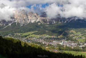 DOLOMITY