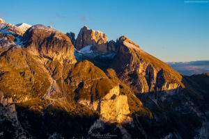 DOLOMITY