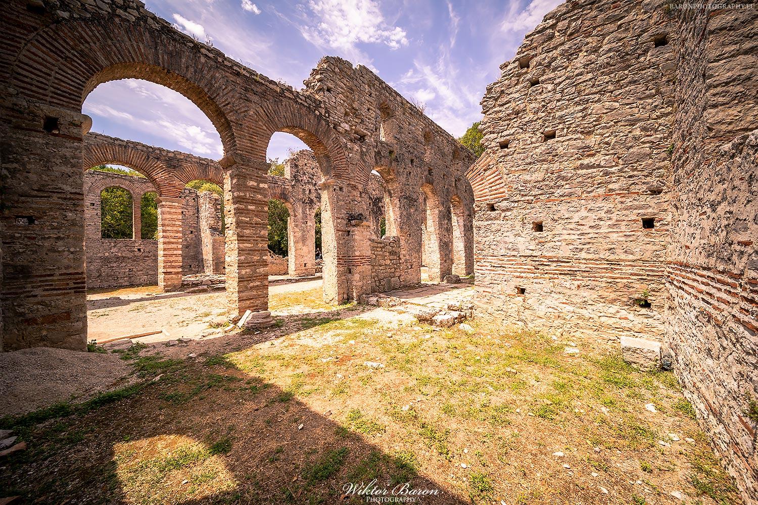 Pozostałości bazyliki chrześcijańskiej z VI wieku w Buthrotum