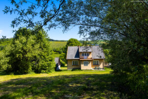 FOTOGRAFIA-NIERUCHMOSCI-DOM-NA-SPRZEDARZ-W-BESKIDACH