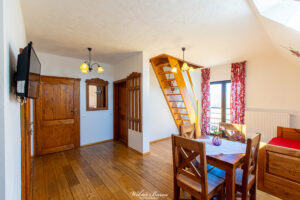 FOTOGRAFIA-WNETRZ-POKOJ-W-PENSJONACIE