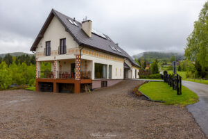 ZDJECIA-NIERUCHMOSCI-PENSJONAT-W-BIESZCZADACH