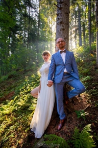 Zdjęcia ślubne w lesie